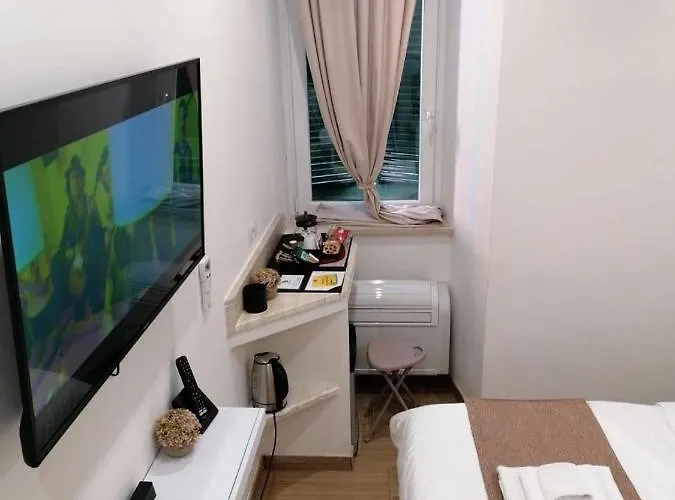 Abbracci Leandra 4* Civitavecchia